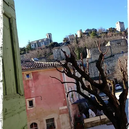 Le Petit Cafe Bed & Breakfast