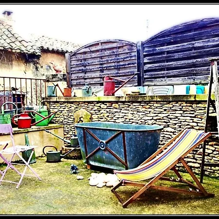 Bed & Breakfast Le Petit Cafe Oppede